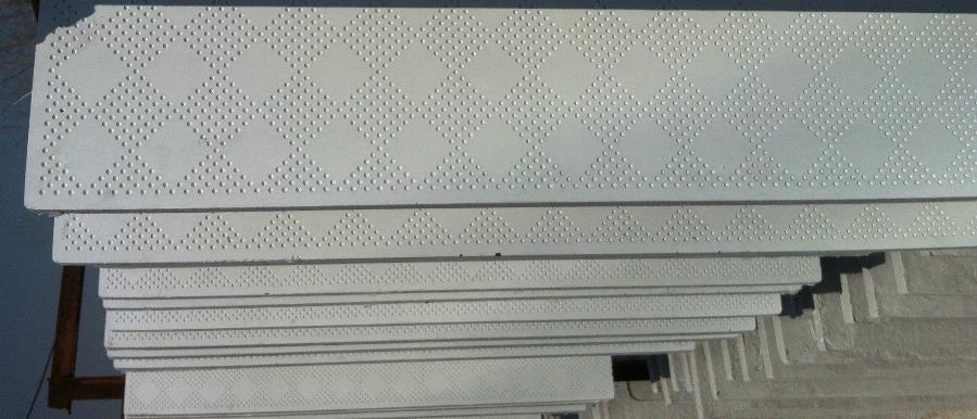 1556_1.jpg 1556_1.jpg